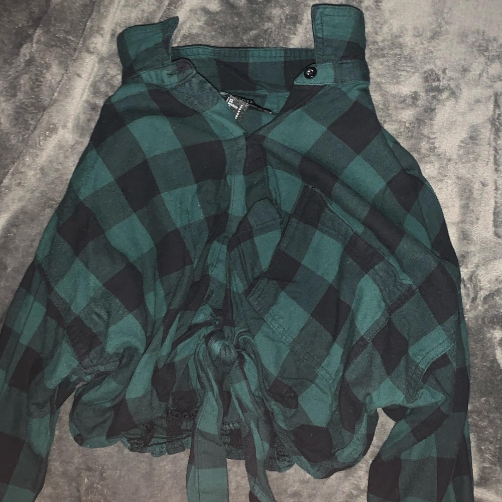 Plaid crop top long sleeve